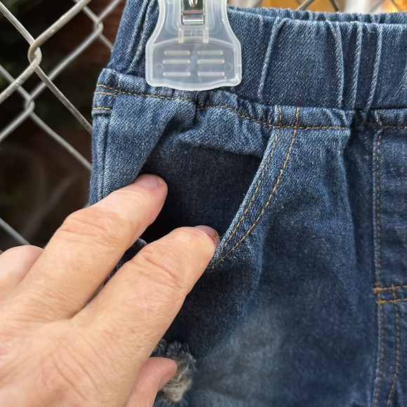 SHEIN Elastic Waist Distressed Infant Baby Denim Blue Jeans Size 68 is 4-6 Mon. - Picture 4 of 14